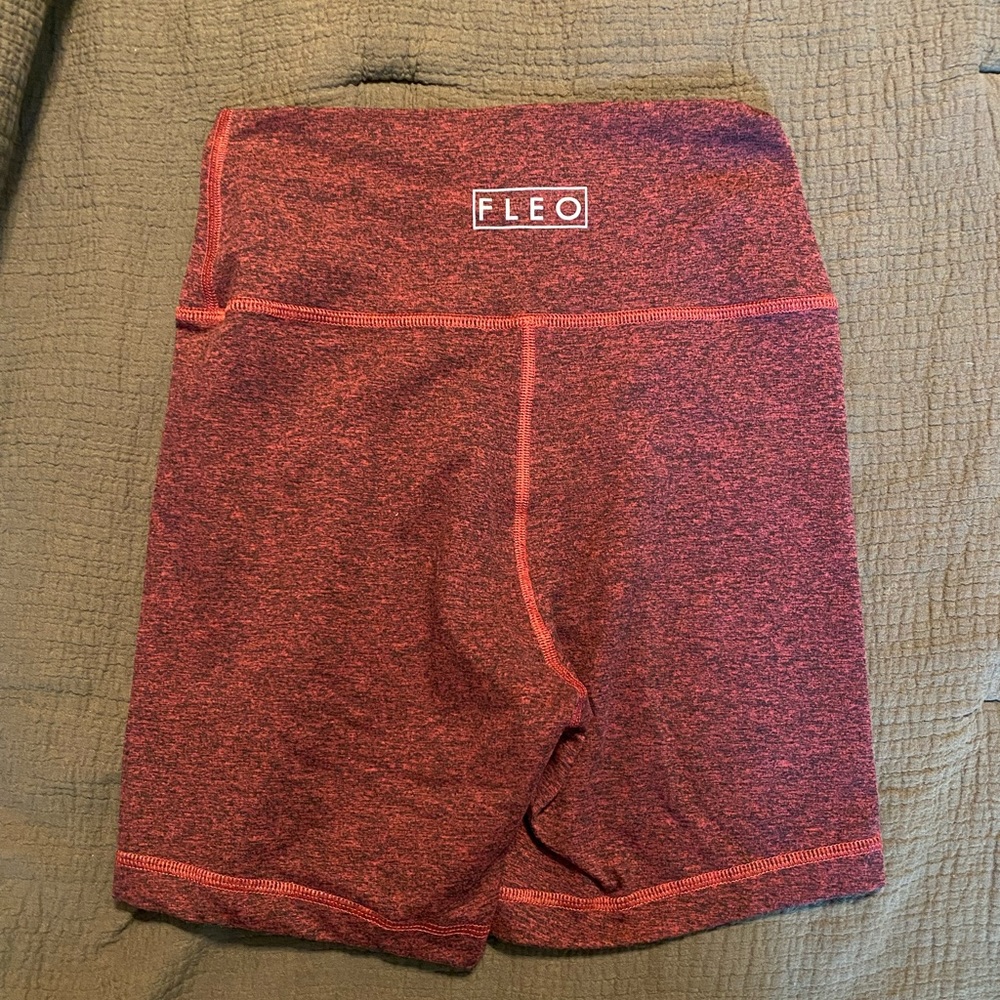 Dark red heather fleo biker short